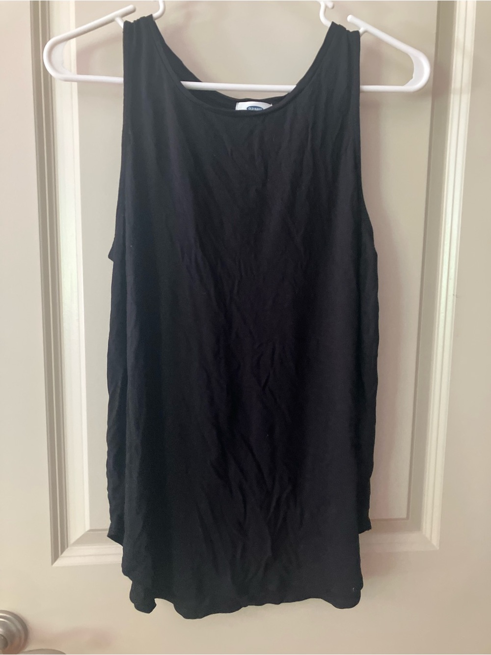 Old Navy Black Scoop Neck Tank Top